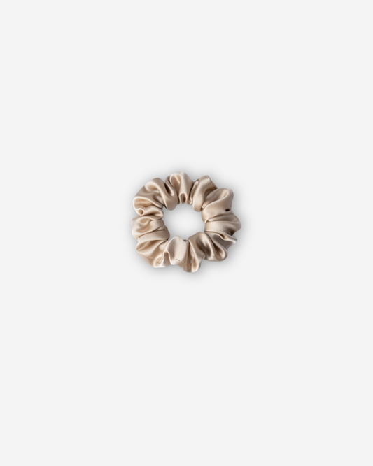 Silk Scrunchie (Medium) - Bisque